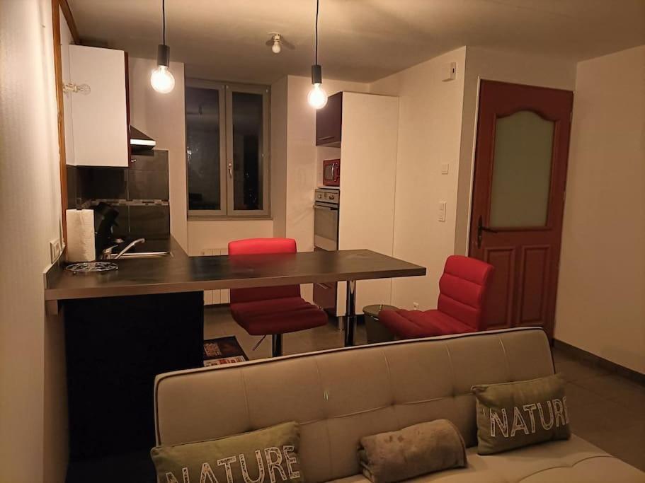 La Maison Du Bonheur Saint-Germain-Laval  Exteriér fotografie